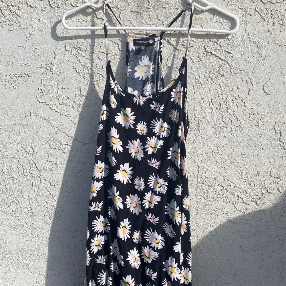 size SM cotton on mini dress
